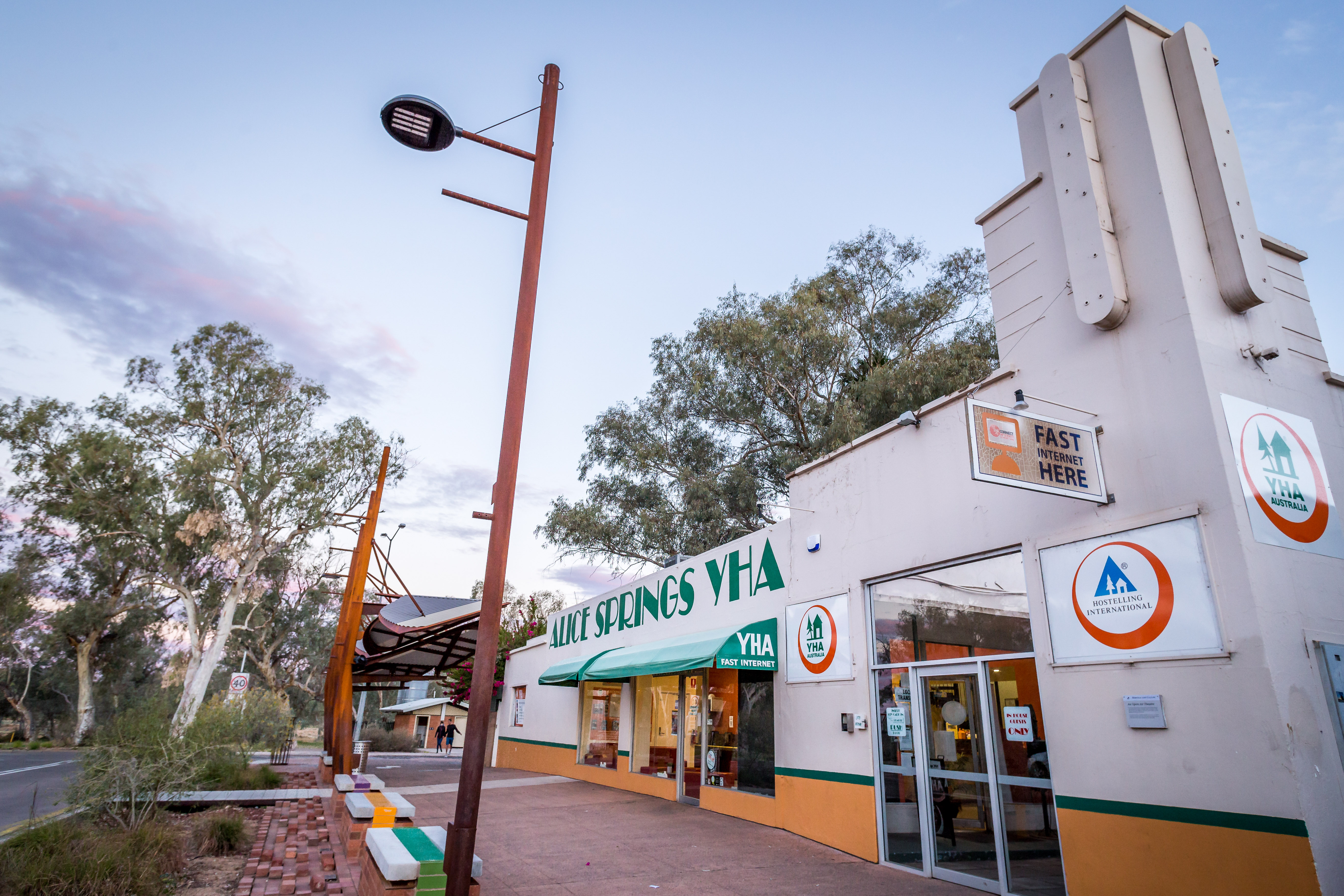 Group Accommodation Alice Springs YHA