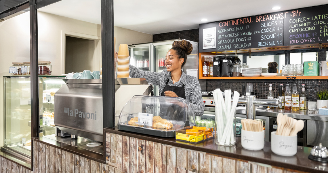 YHA Brisbane City | Cafe