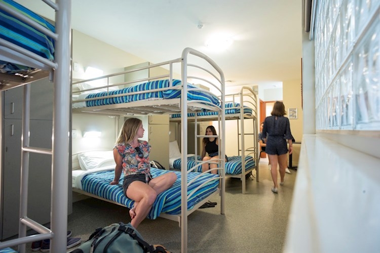 Brisbane City YHA Backpackers Hostel