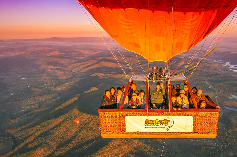 Hot Air Balloon Flight with Breakfast