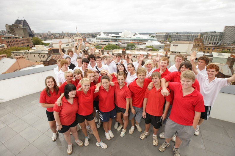 Group Accommodation Sydney Harbour YHA School Group Photo