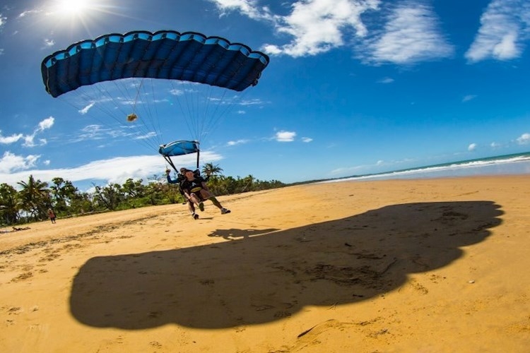 Skydive Mission Beach- Beach Landing