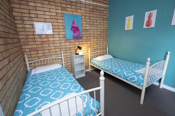 Hervey Bay YHA_Budget Twin Room_2019 (2).JPG