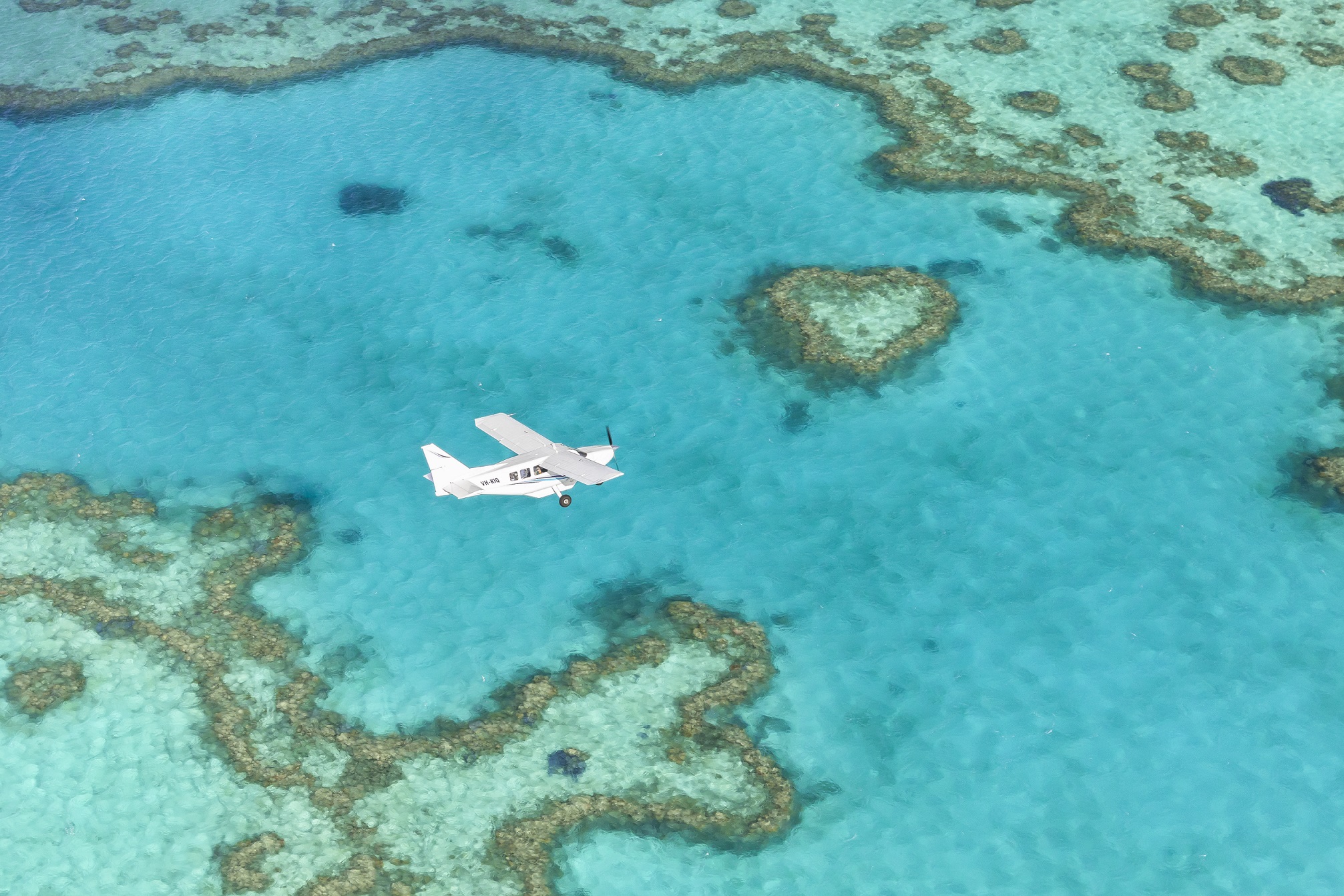 Whitsundays Scenic Flight- Heart Reef