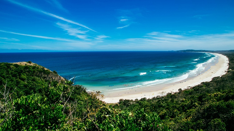 Tallow Beach-Byron Bay_CREDIT_Destination NSW.jpg