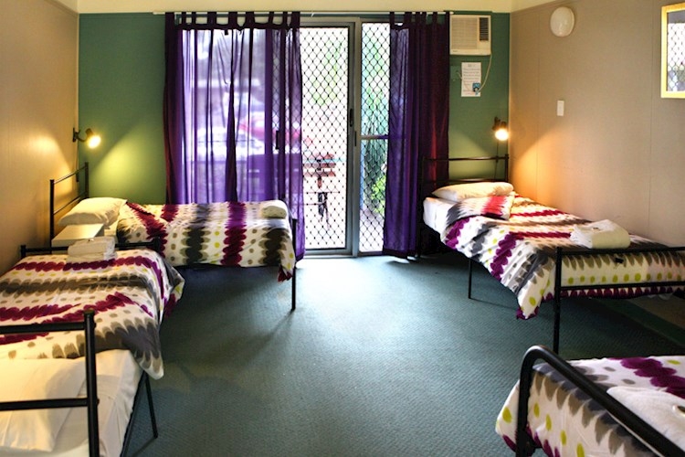 Hervey Bay YHA Centrally Located & fun hostel