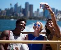 Sydney Harbour_YHA 2016 (8) (2).jpg