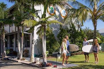 Coolangatta YHA - Kirra Beach, Gold Coast