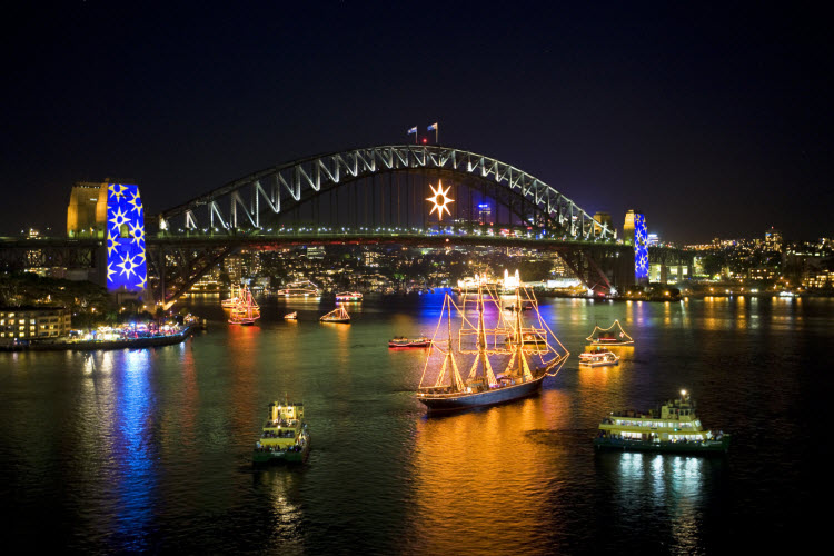 Harbour Bridge lights_Hamilton Lund Destination NSW