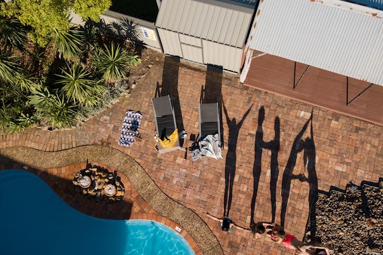 Hunter Valley YHA - bird eye's view of pool