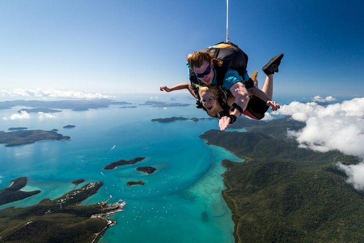 Skydive Airlie Beach- Flying Over Islands