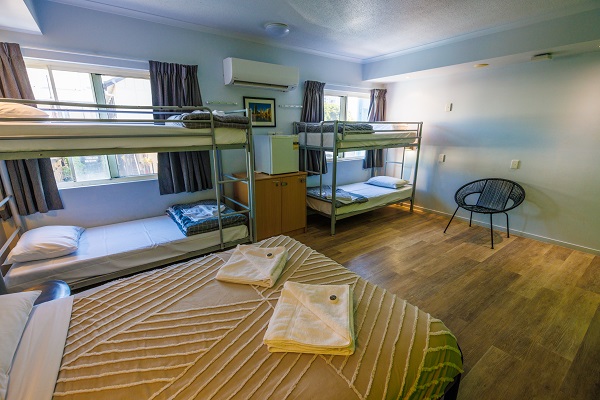 2208_YHA_Cairns_Hostel_a_-9464.jpg