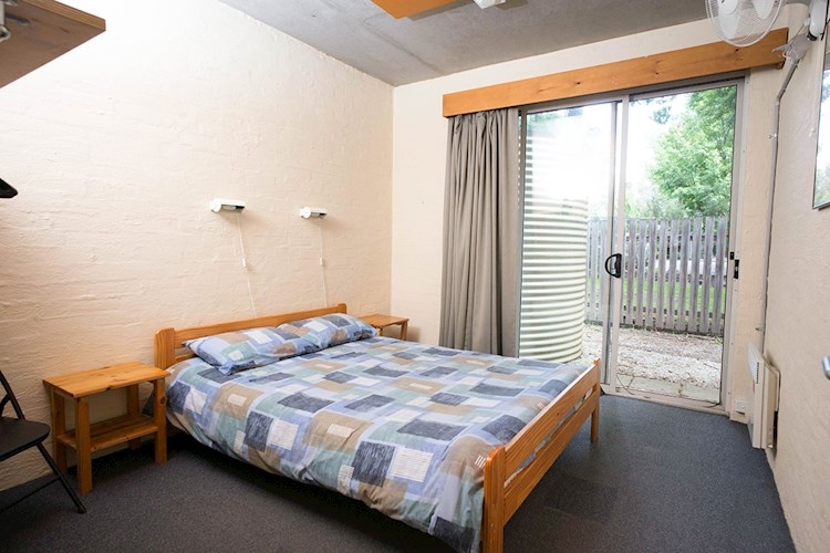 Grampians Eco YHA_double room_2017_1125x750px.jpg