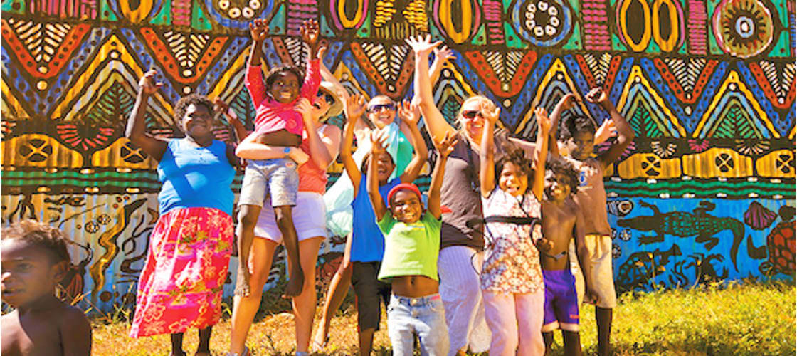 Tiwi Island Tour Group.jpg