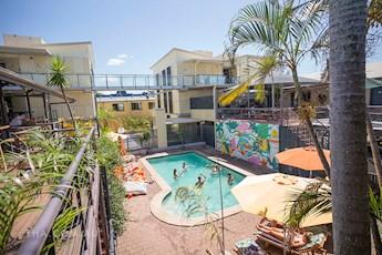 Byron Bay - Byron Bay YHA tile image)