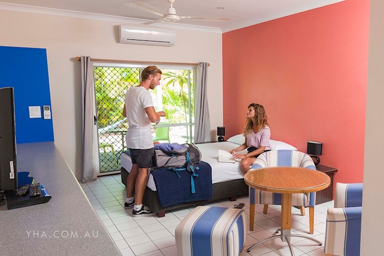 Port Douglas YHA - Private Room