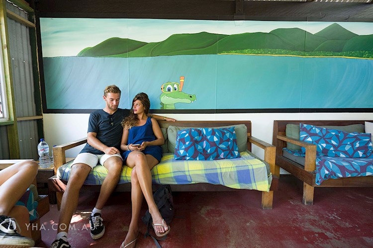 Port Douglas YHA - Outdoor Common Area (2)