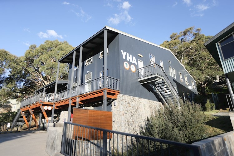 Thredbo YHA - Exterior