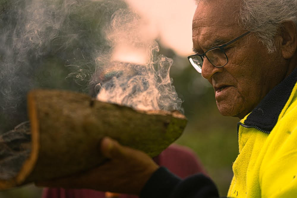 Ratalang Ngarrindjeri Tour- Smoking.jpg