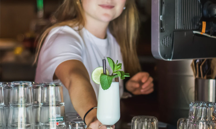 Bartending 462 visa, extend your Australian visa during COVID-19 | YHA Australia