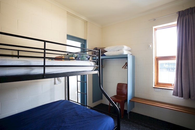 Thredbo YHA Double Twin Ensuite