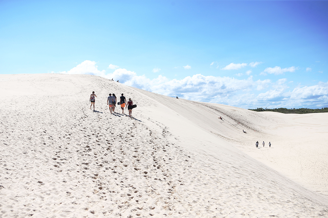 Port Stephens YHA - Sand Dune Boarding