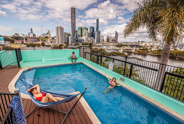 Pools - YHA Brisbane City.jpg
