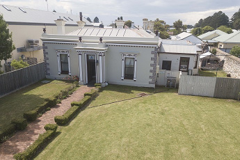 YHA Port Fairy tile image